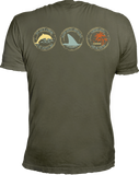 Olives T-Shirt mit Rückenprint. 3 runde Icons zeigen Delphine, Haifischflosse und Palmen